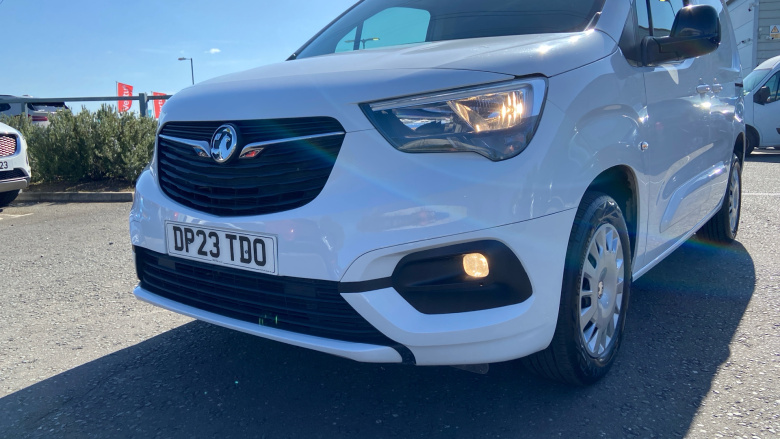 Vauxhall Combo Cargo Combo L1 Diesel 2300 1.5 Turbo D 100ps H1 Pro Van